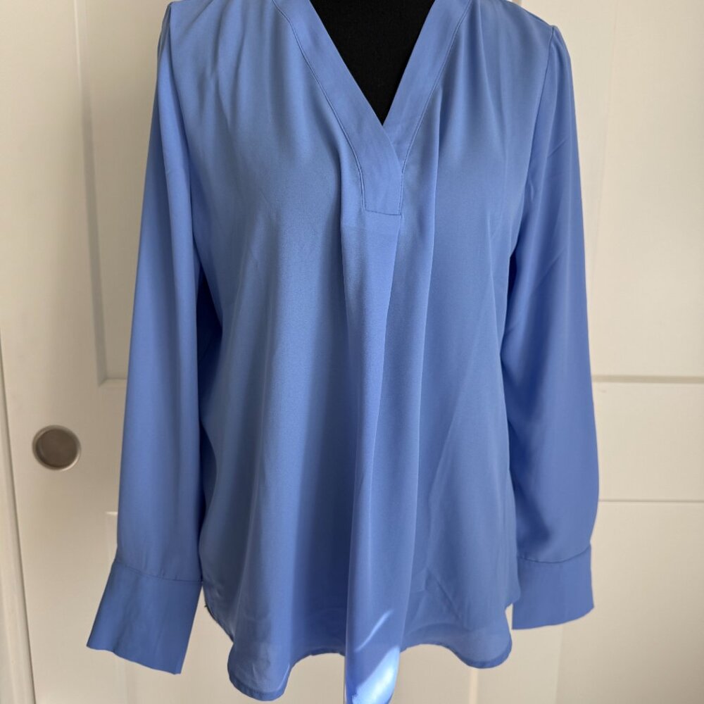 Womens Ann Taylor PM Periwinkle Long Sleeve Career Blouse NWT - Picture 2 of 6